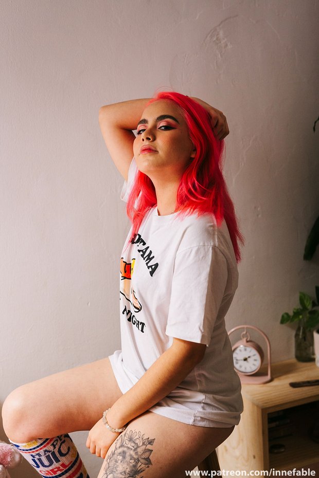 Barb Moon — Exclusive